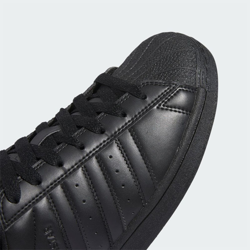 ADIDAS SKATEBOARDING(アディダススケートボーディング)/ SUPERSTAR ADV -BLACK-