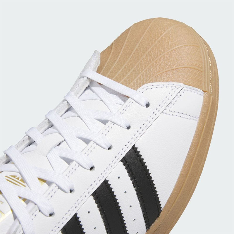 ADIDAS SKATEBOARDING(アディダススケートボーディング)/ SUPERSTAR ADV -WHITE-