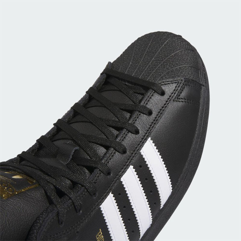 ADIDAS SKATEBOARDING(アディダススケートボーディング)/ PRO MODEL ADV -BLACK×WHITE-