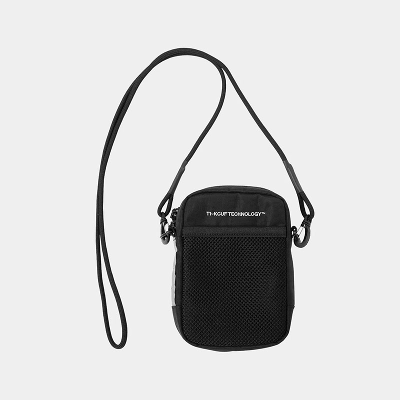 HUF(ハフ)/ EMBARCADERO POUCH -BLACK-