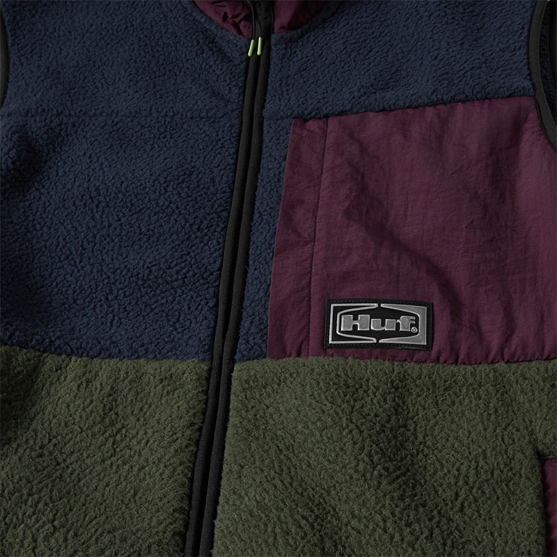 HUF(ハフ)/ SONOMA HIGH PILE VEST -2.COLOR-