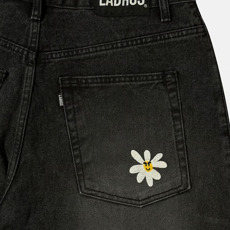 LABROS(ラブロス)/ Smart Daisy Cat Brush Baggy Jeans -2.COLOR-