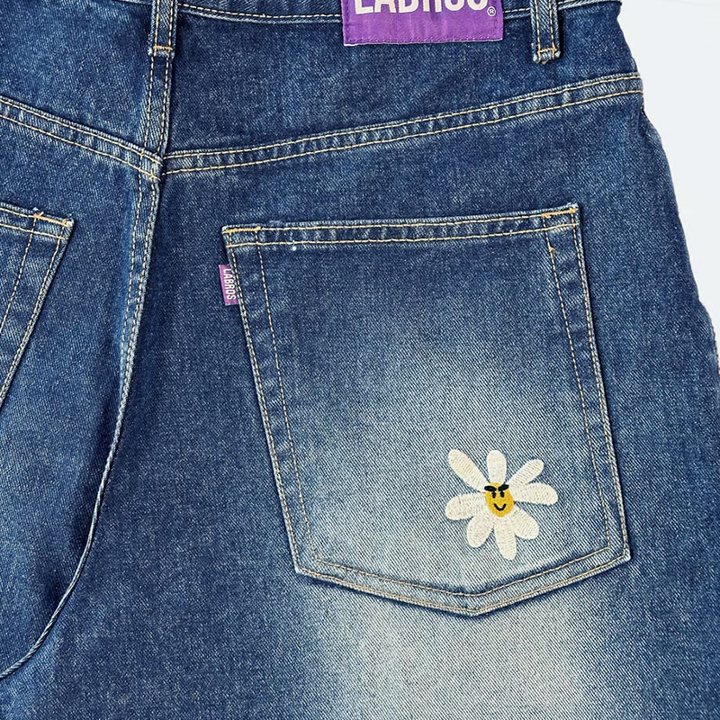 LABROS(ラブロス)/ Smart Daisy Cat Brush Baggy Jeans -2.COLOR-