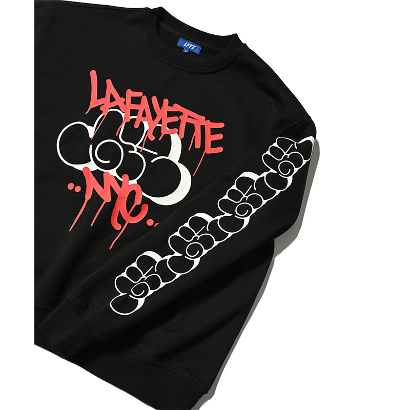 LFYT(エルエフワイティー)/ LFYT x GIZ MTA CREWSWEAT -BLACK-