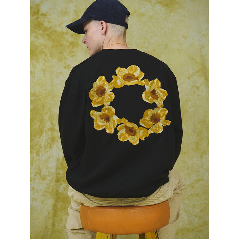 MONTLEY(モーレー)/ CIRCLE FLOWER CREW SW -3.COLOR-