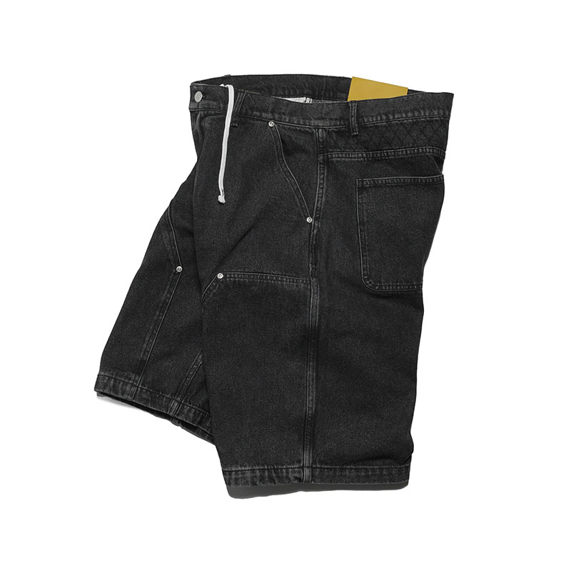 Cheers(チアーズ)/ W KNEE BIG DENIM SHORTS -W.BLACK-