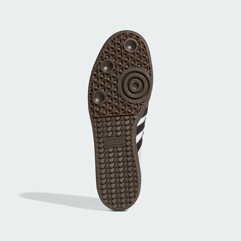 ADIDAS SKATEBOARDING(アディダススケートボーディング)/ SAMBA ADV -WHITE-