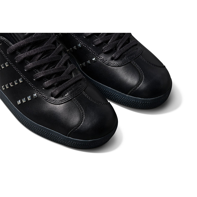 ADIDAS SKATEBOARDING(アディダススケートボーディング)/DIME GAZELLE ADV -BLACK-