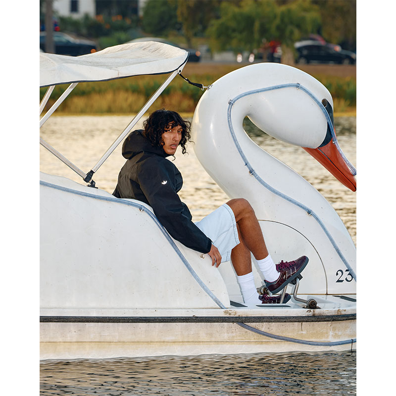 ADIDAS SKATEBOARDING(アディダススケートボーディング)/ DIME ARMORED GORE-TEX JACKET -BLACK-