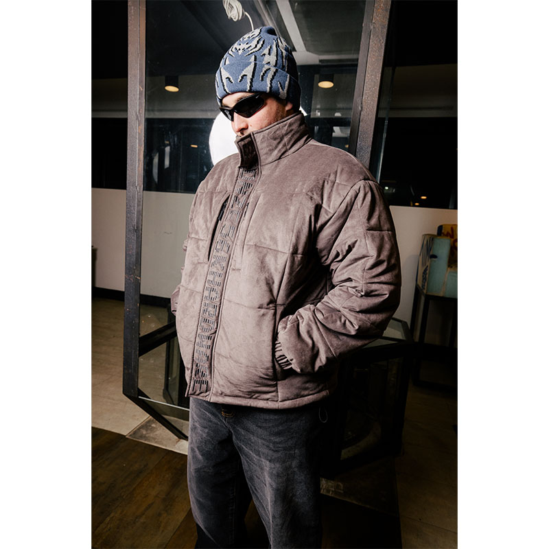 BRONZE 56K(ブロンズ)/ FAUX SUEDE PUFFER -STEEL-