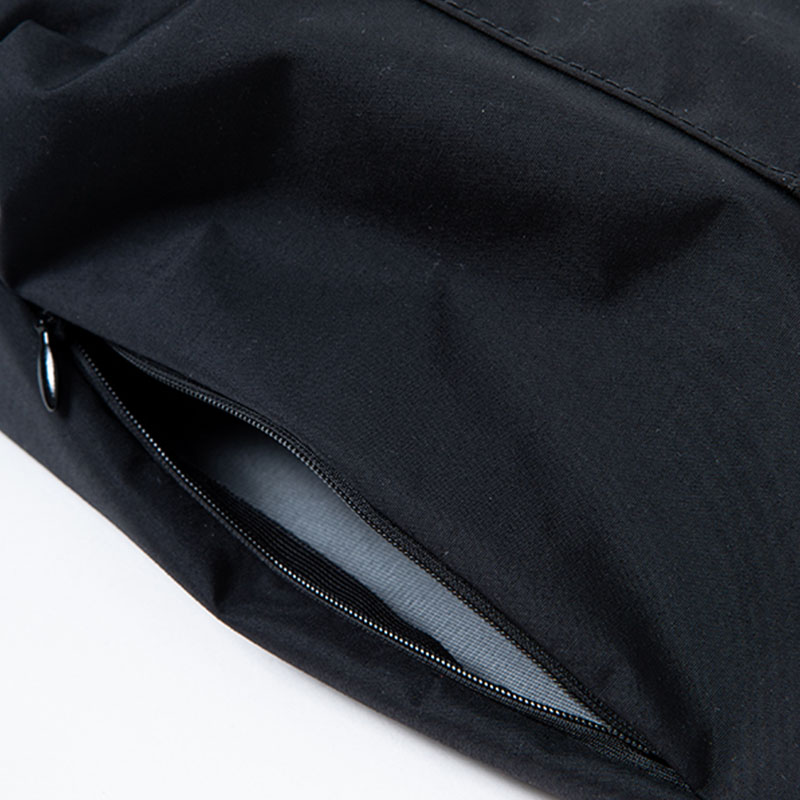 430(フォーサーティー)/ LYR ROLL SHOULDER BAG -BLACK-