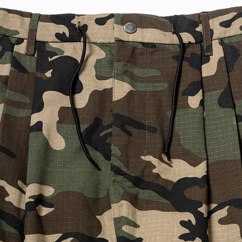 430(フォーサーティー)/ ESLOT CAMO CARGO SHORTS -2.COLOR-