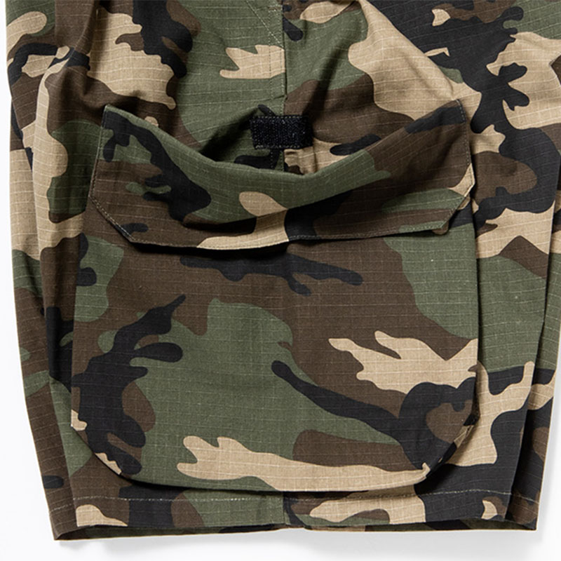 430(フォーサーティー)/ ESLOT CAMO CARGO SHORTS -2.COLOR-