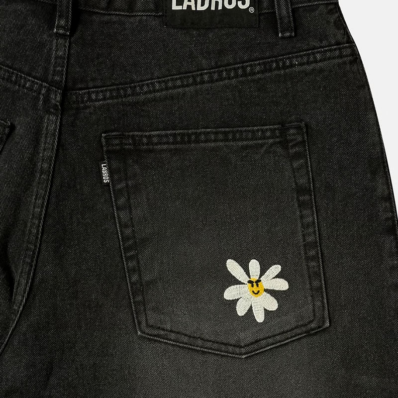 LABROS(ラブロス)/ SMART DAISY CAT BRUSH BAGGY JEANS -BLACK-