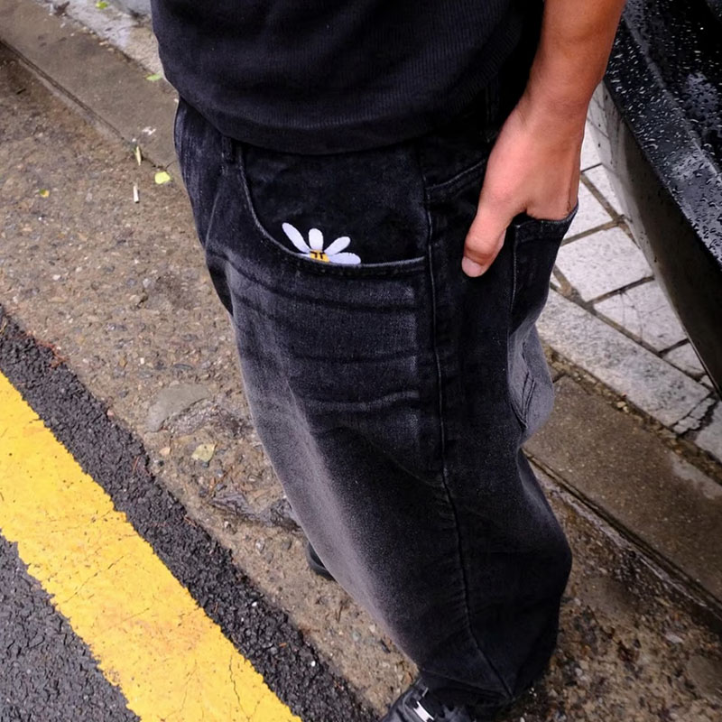 LABROS(ラブロス)/ SMART DAISY CAT BRUSH BAGGY JEANS -BLACK-