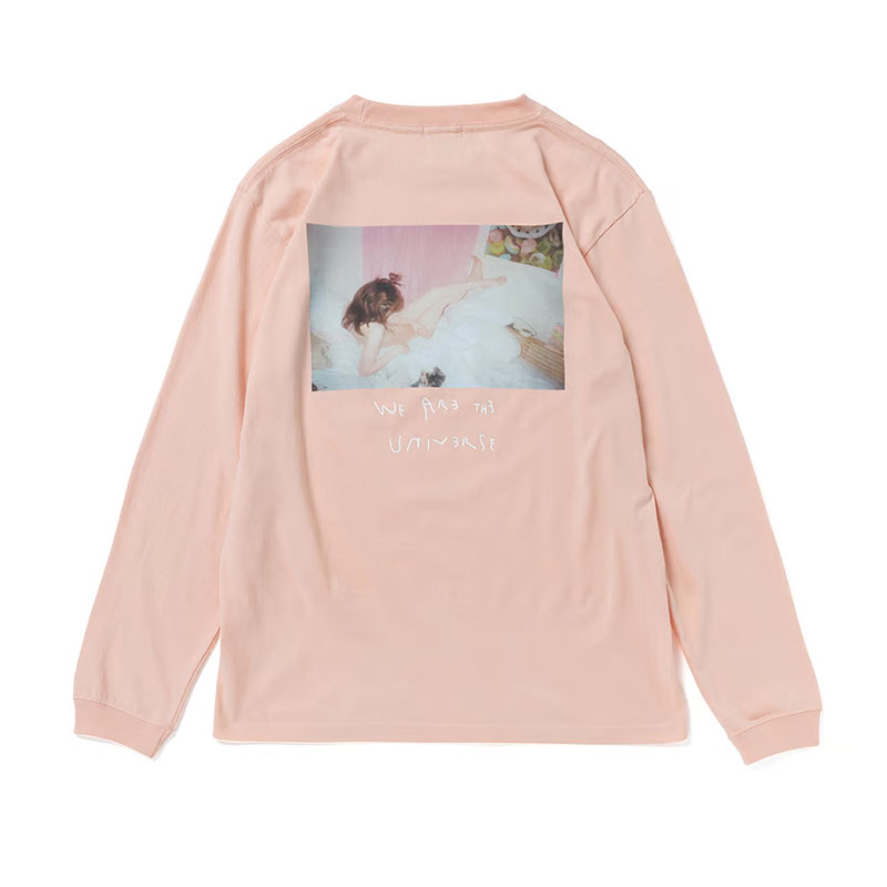 坩堝-RUTSUBO-(ルツボ)/ We are the universe Ls t-shirts (RUTSUBO×Yuri Hanamori × MOMO ) -2.COLOR-(PINK)