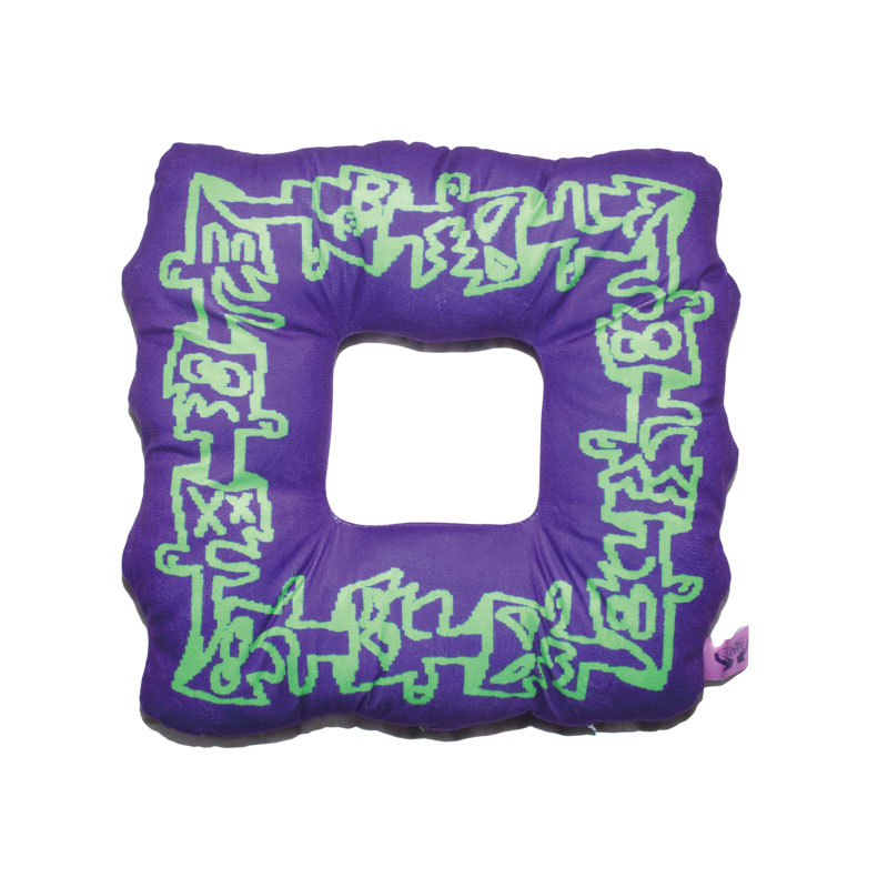 SLINKY(スリンキー)/ LOGO PLUSH CUSHION -PURPLE-