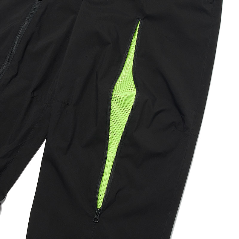 WKNDRS(ウィーケンダーズ)/ TECHNICAL WINDBREAKER PANTS -2.COLOR-