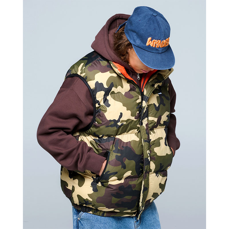 WKNDRS(ウィーケンダーズ)/ PUZZLE PUFFER VEST -CAMO-