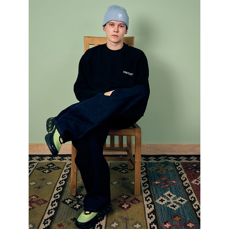 MONTLEY(モーレー)/ CIRCLE FLOWER PILE CREW SWEAT -3.COLOR-