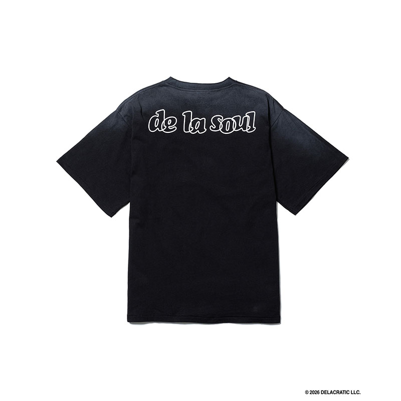 F-LAGSTUF-F(フラグスタフ)/ "stakes is high" TEE(×De La Soul) -BLACK-