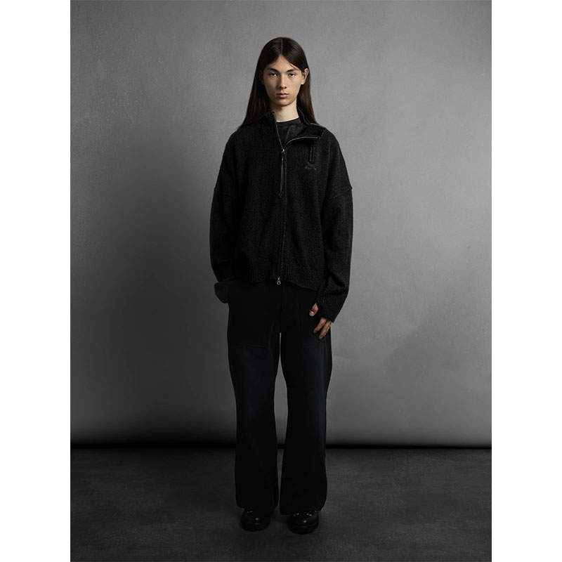 SCRT(エスシーアールティー)/ Crossfade High Neck Knit -BLACK-