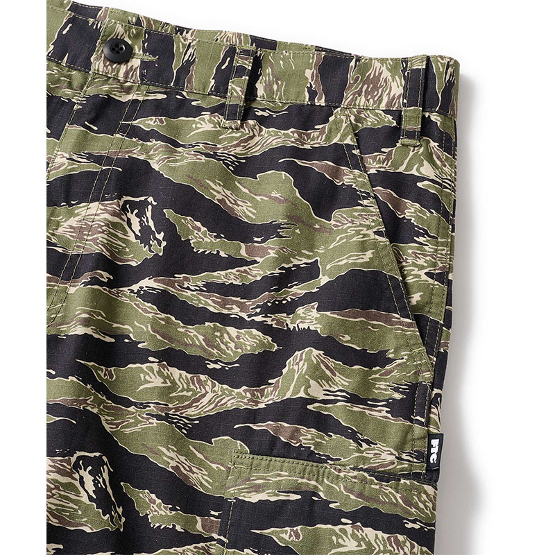 FTC(エフティーシー)/ RIPSTOP CARGO SHORT -CAMO-