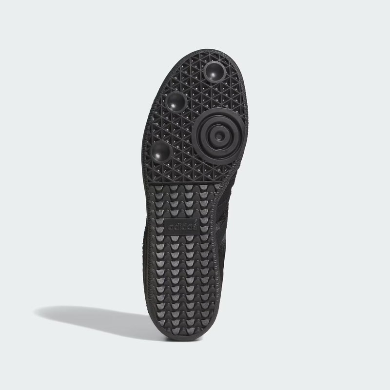 ADIDAS SB(アディダススケートボーディング)/ SAMBA ADV -CORE BLACK-