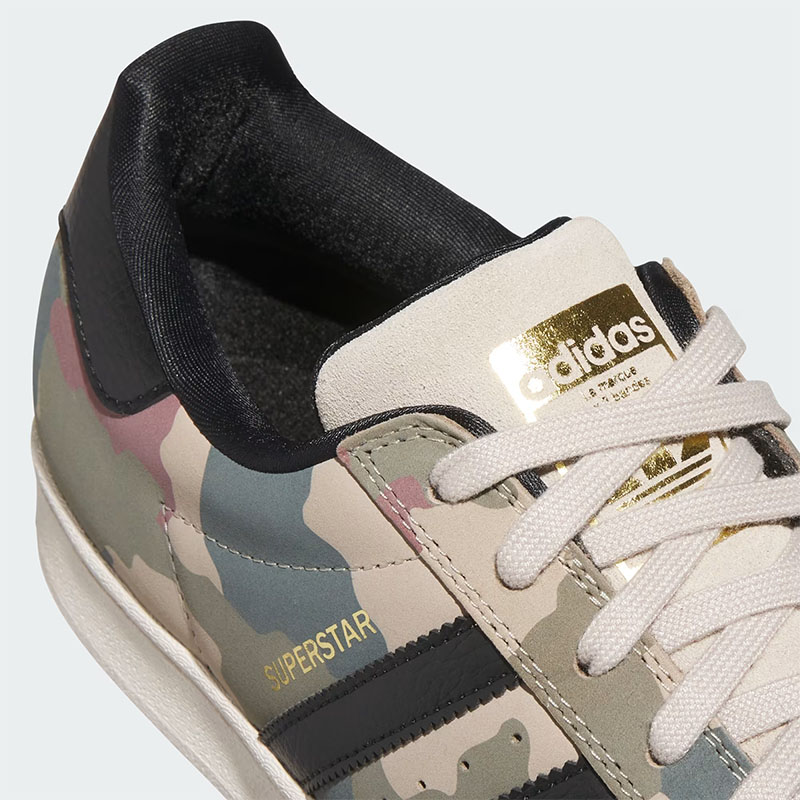 ADIDAS SKATEBOARDING(アディダススケートボーディング)/ SUPERSTAR ADV -KHAKI/BLACK/WHITE-