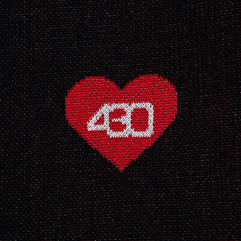 430(フォーサーティー)/ "HEARTS" SWEATER -BLACK-