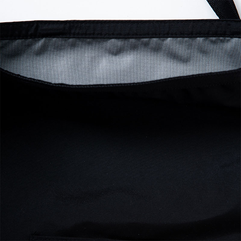 430(フォーサーティー)/ LYR ROLL SHOULDER BAG -BLACK-