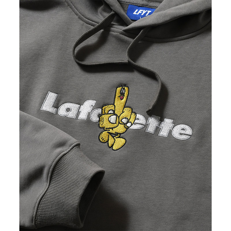 LFYT(エルエフワイティー)/ LFYT×REMIO Lafayette LOGO HOODIE -CHARCOAL-