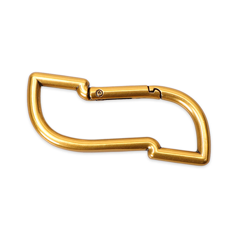 PASS PORT(パスポート)/ Tilde Carabiner -ANTIQUE GOLD-