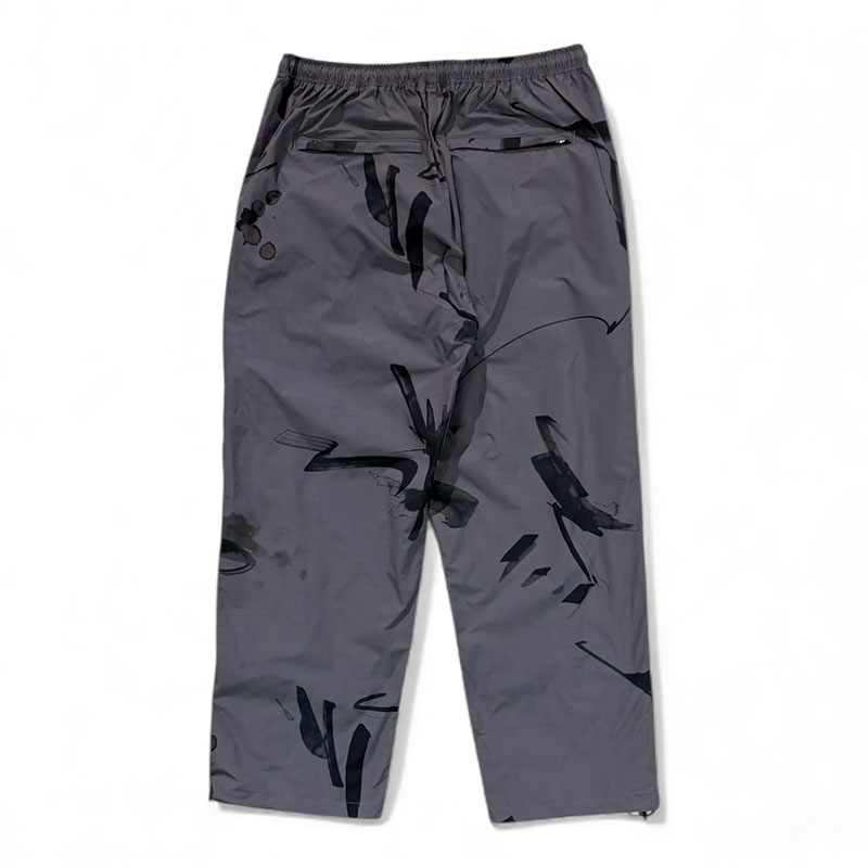 坩堝-RUTSUBO-(ルツボ)/ さむばでべるでい DRY TECH PANTS (RUTSUBO×JUN INOUE) -GRAY-