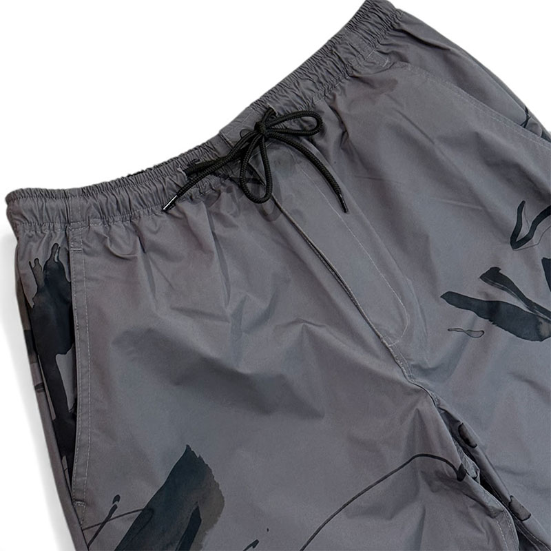 坩堝-RUTSUBO-(ルツボ)/ さむばでべるでい DRY TECH PANTS (RUTSUBO×JUN INOUE) -GRAY-