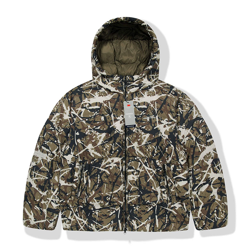 WKNDRS(ウィーケンダーズ)/ SPLASH CAMO HOODED PUFFER JACKET -CAMO-