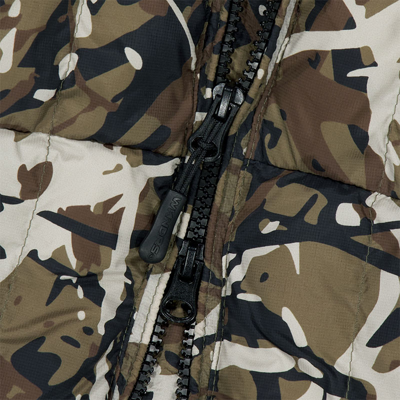 WKNDRS(ウィーケンダーズ)/ SPLASH CAMO HOODED PUFFER JACKET -CAMO-