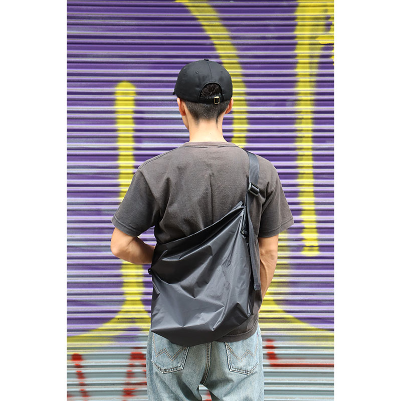 Brick(ブリック)/ RIPSTOP ZIP SHOULDER BAG -2.COLOR-
